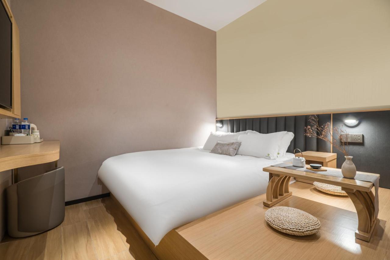 Meego Smart Select Hotel Шанхай Екстер'єр фото